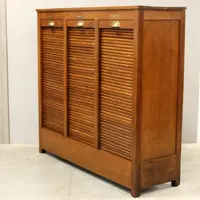 Classificateur à volets pour archives, en chêne