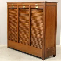 Classificateur à volets pour archives, en chêne