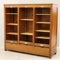Classificateur à volets pour archives, en chêne
