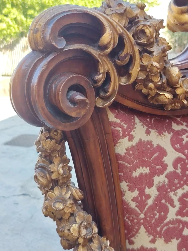 Large, carved Baroque ceremonial throne from the 19th century