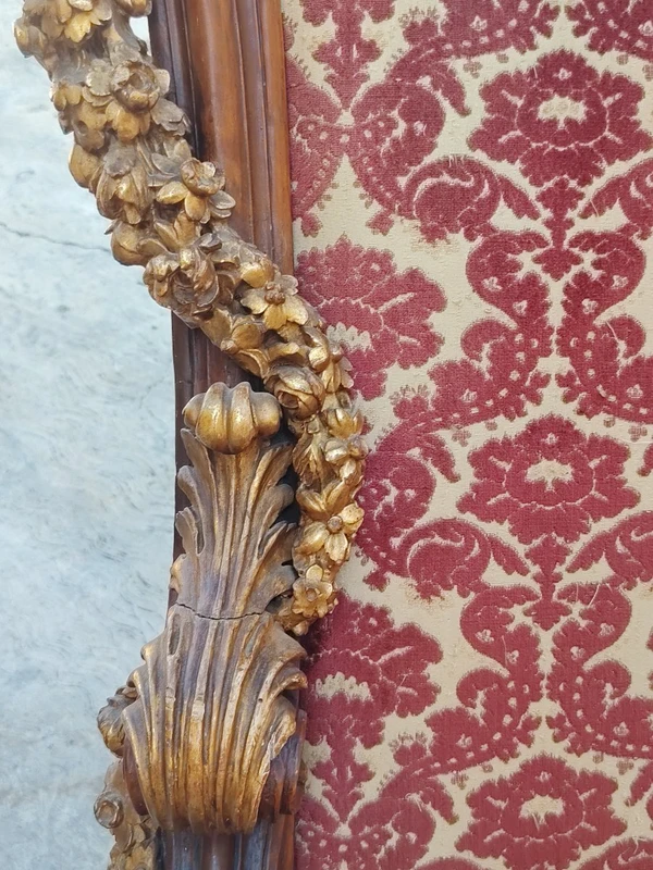 Large, carved Baroque ceremonial throne from the 19th century