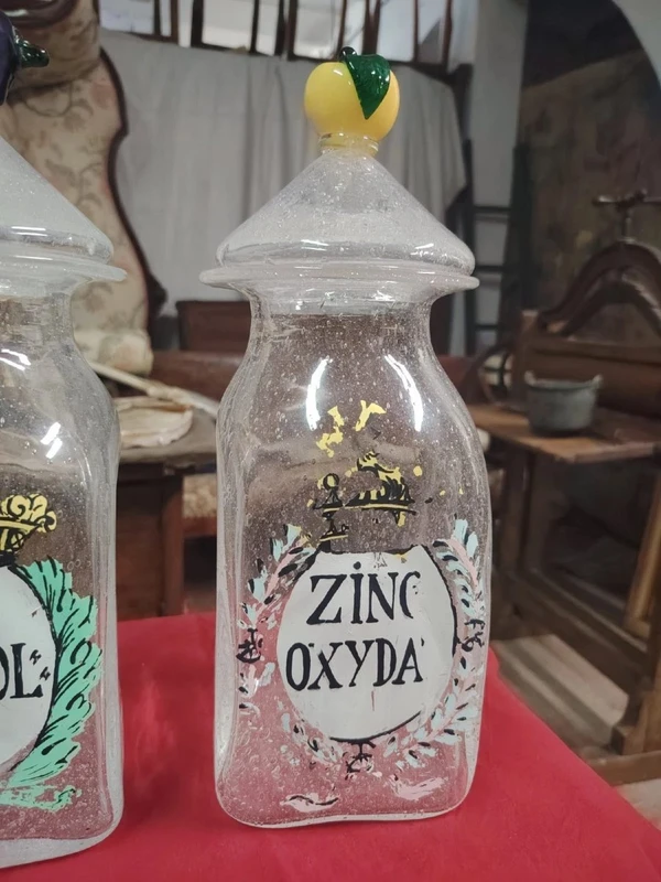 Tre Vasi farmacia antichi n vetro soffiato Dipinti Primi '900 Murano. H.35 CM