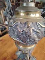 Grande lampada a petrolio da tavolo antica in bronzo in stile neoclassico, fine 800