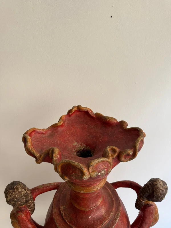 Porte-bougie baroque en bois et plâtre laqué et peint – XVIIe siècle. Espagne