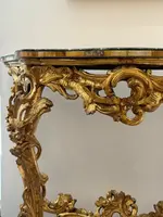 Console romaine du XVIIIe siècle.