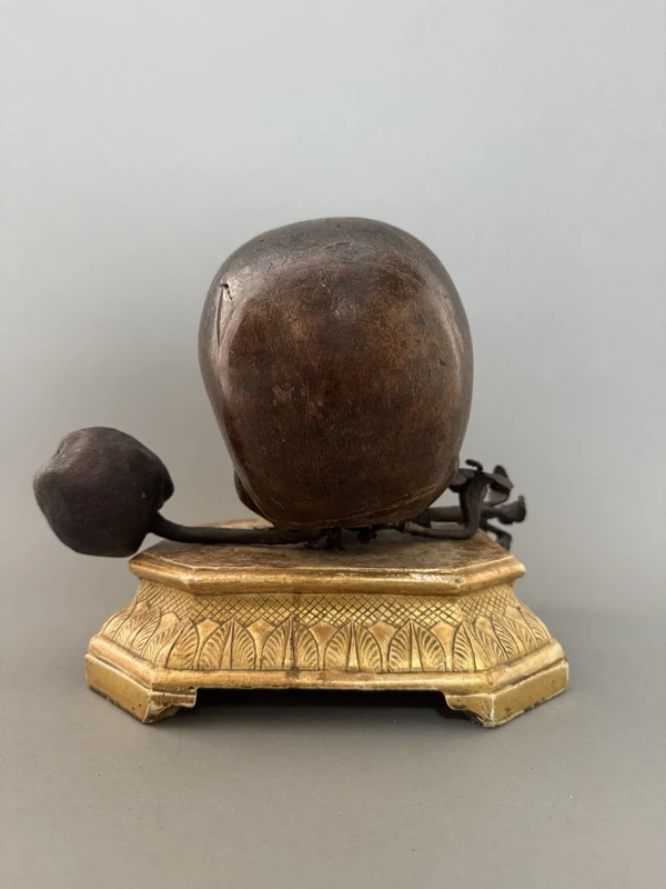 Vanitas sur socle en bois doré du XVIIe siècle - Italie