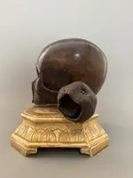 Vanitas sur socle en bois doré du XVIIe siècle - Italie