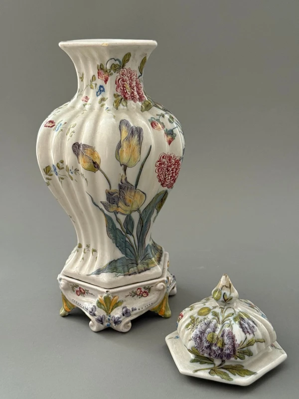 Vases « potiche » en majolique de la manufacture Antonibon, Nove Di Bassano – XIXe siècle