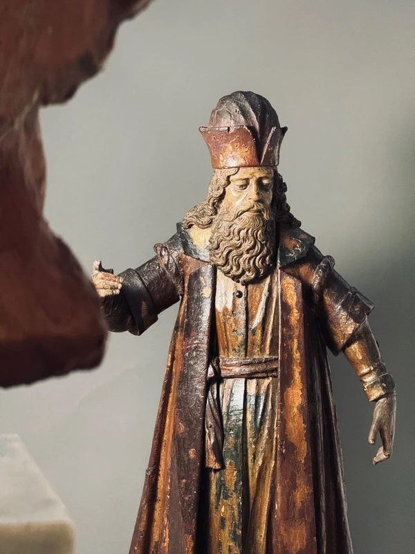 Wooden sculpture of a dignitary, Austria—late 15th century