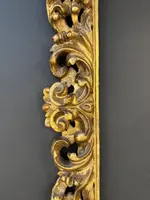 Cadre en bois sculpté et doré. Bologne, XVIIe siècle