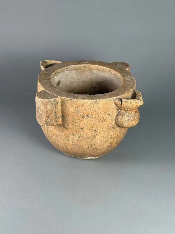 Yellow marble mortar from the Torri del Benaco—16th century