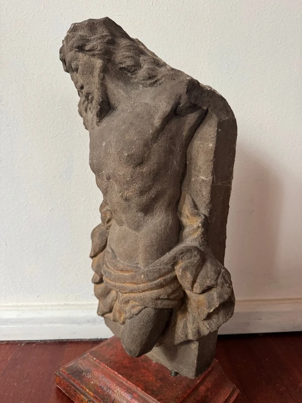 Stone fragment of Christ with traces of polychrome paint—Central Italy, 17th century.