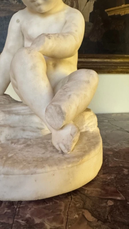 Bambina in marmo statuario - fine XVIII secolo