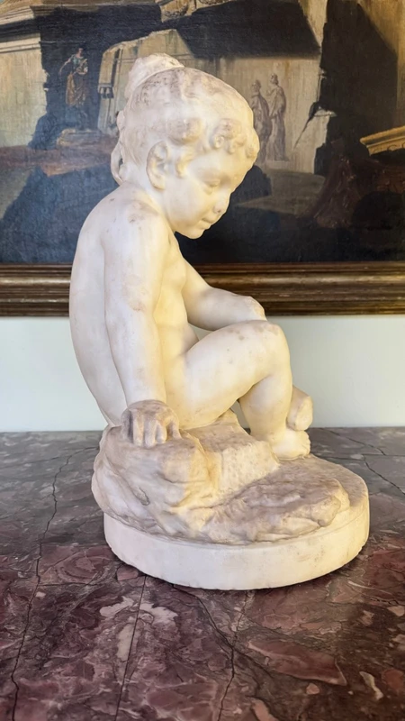 Bambina in marmo statuario - fine XVIII secolo