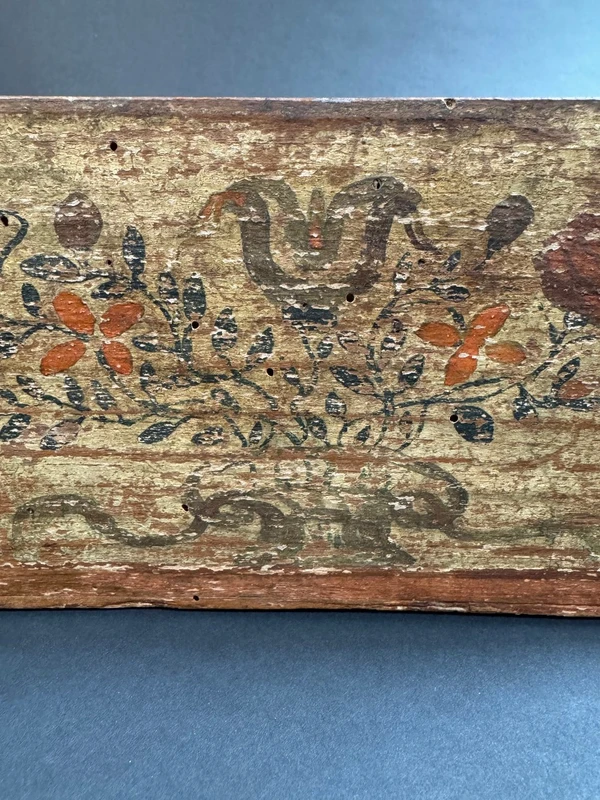 Petite boîte en bois peinte - Pouilles, XVIIIe siècle