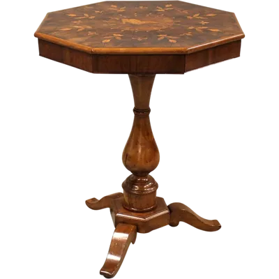 Ancienne table basse Charles X en noyer marqueté, XIXe siècle