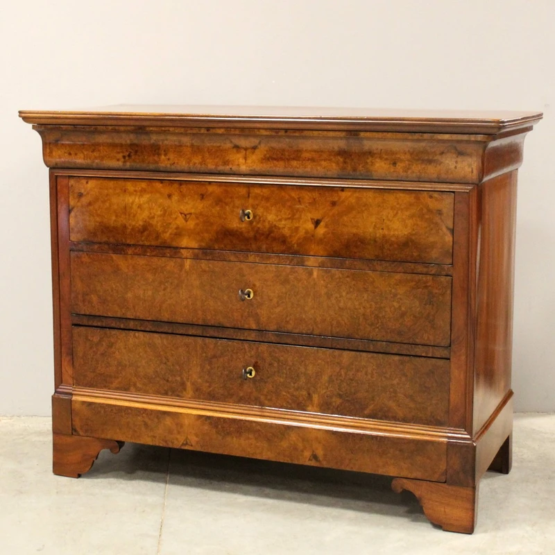 Antique 19th-century Luigi Filippo-style cappuccino-colored walnut chest of drawers
