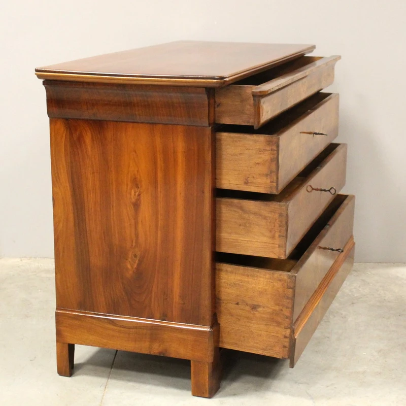 Antique 19th-century Luigi Filippo-style cappuccino-colored walnut chest of drawers