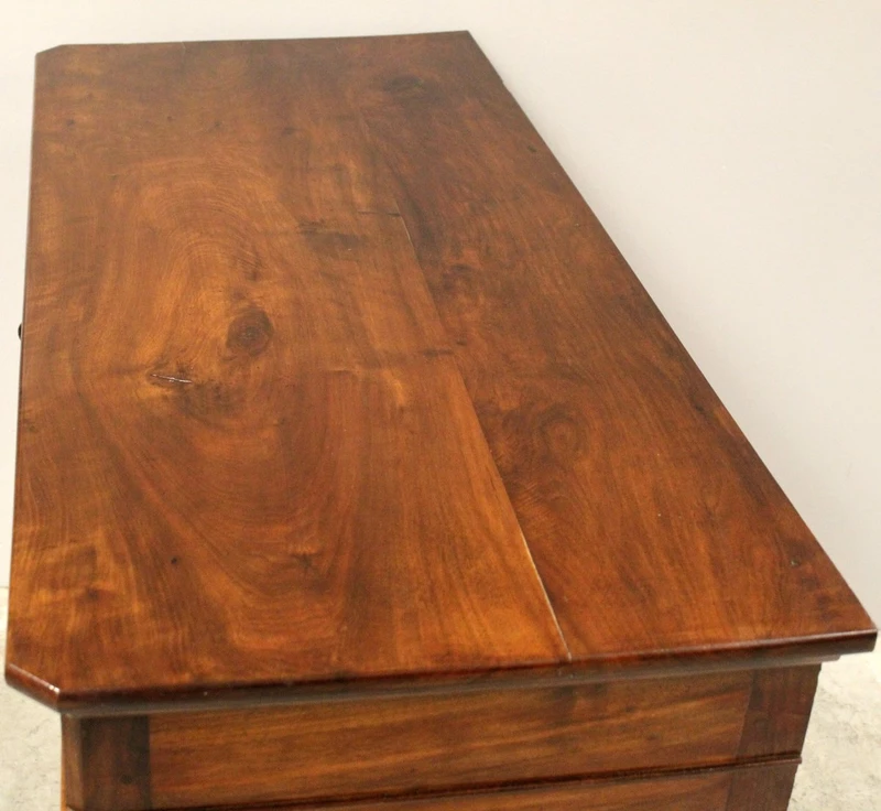 Ancien buffet Louis-Philippe en noyer, XIXe siècle