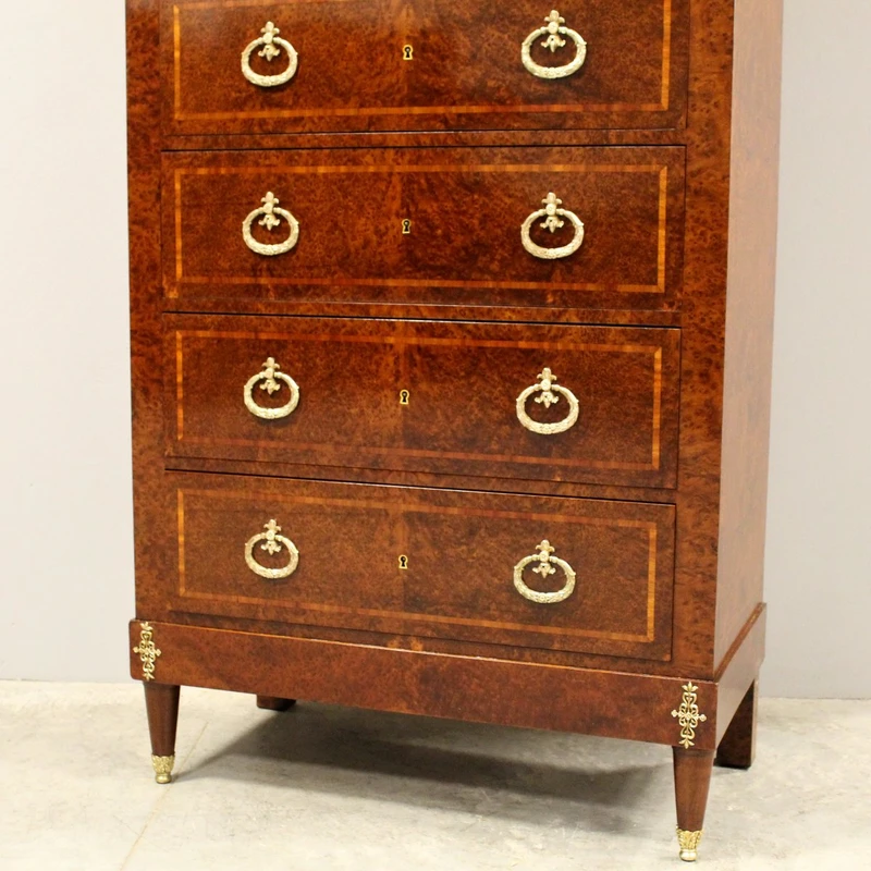 Ancienne commode à tiroirs de style Napoléon III, marquetée, XIXe siècle