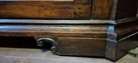 Credenza sacrestia antica a doppiocorpo modenese