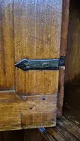Credenza sacrestia antica a doppiocorpo modenese
