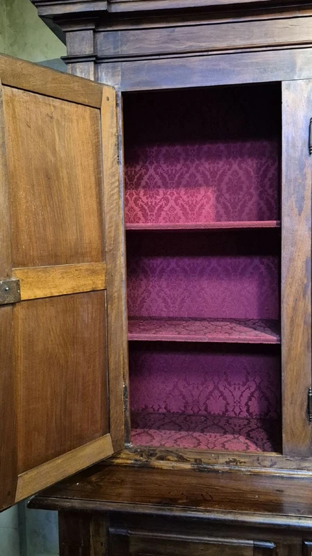 Credenza sacrestia antica doppiocorpo lombarda