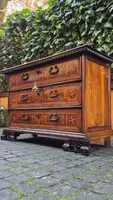 Cassettone canterano antico veneto del '600 intarsiato