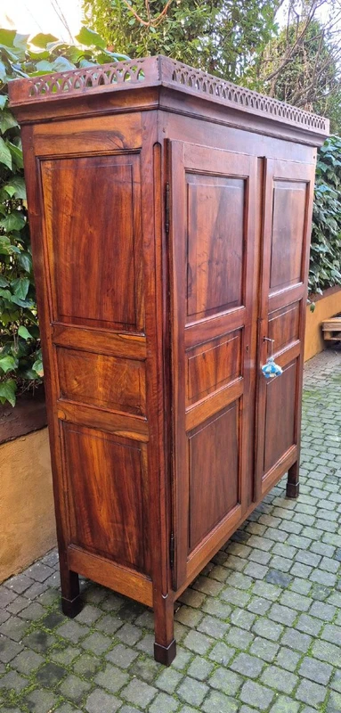 Antique Emilian Empire-style sideboard in walnut