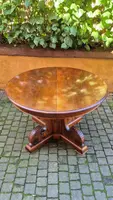 Antique extendable round walnut table, 2.7 meters