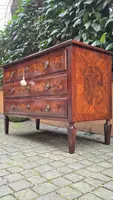 Antique Louis XVI-style chest of drawers from Emilia, with veneered and filleted panels