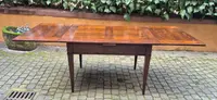 Antique 19th-century pull-out extendable table with spindle legs