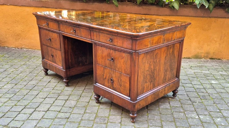 Antique Louis Philippe desk with a walnut and burl veneer and a groove