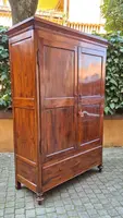 Antique Modena-style sideboard in walnut