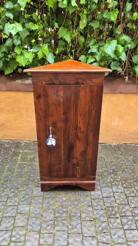 Small antique cantonal pine corner cabinet
