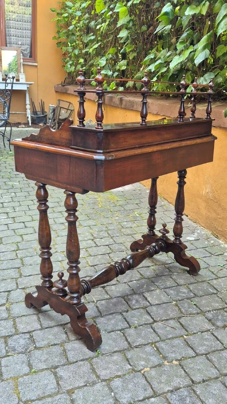 Antique Lombard walnut writing desk