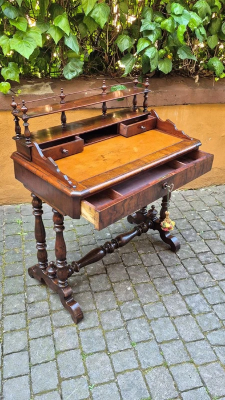 Antique Lombard walnut writing desk