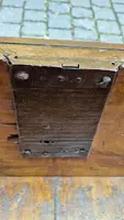 Commode à tiroirs ancienne de Reggio, datant du XVIIe siècle