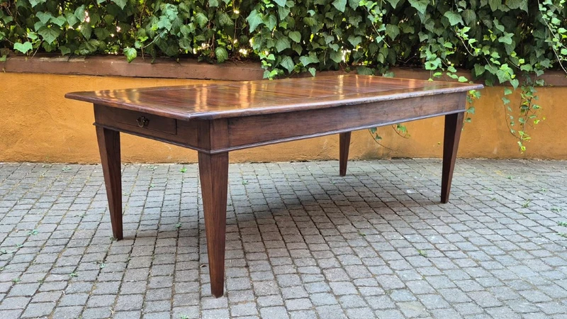 Large antique Piedmontese table with spindle legs