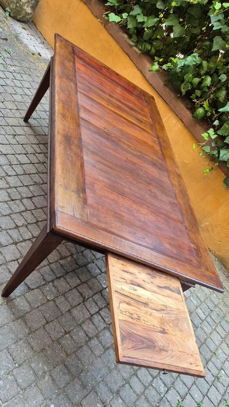 Large antique Piedmontese table with spindle legs