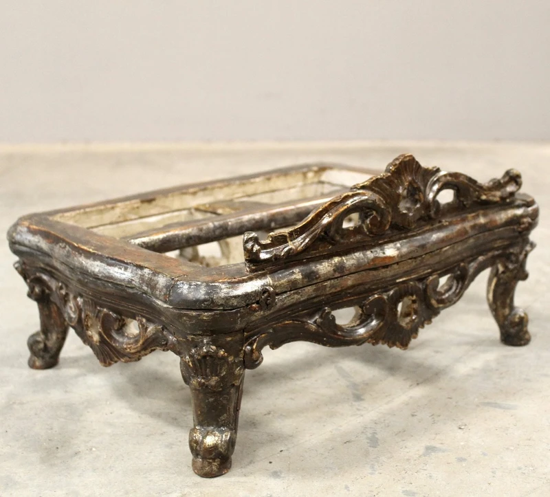 Antique Louis XV tabletop music stand in lacquered wood, 18th century