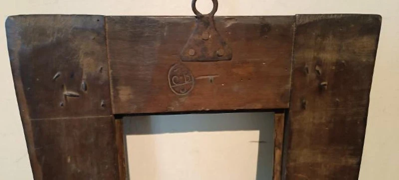 Antique Salvator Rosa frame from the late 17th century