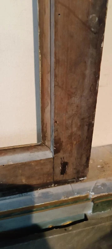 Ancien cadre en bois doré, début du XVIIIe siècle, Italie