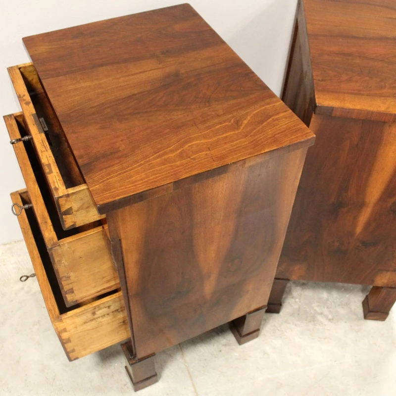 Antique pair of Empire-style walnut chest-of-drawers, 19th century