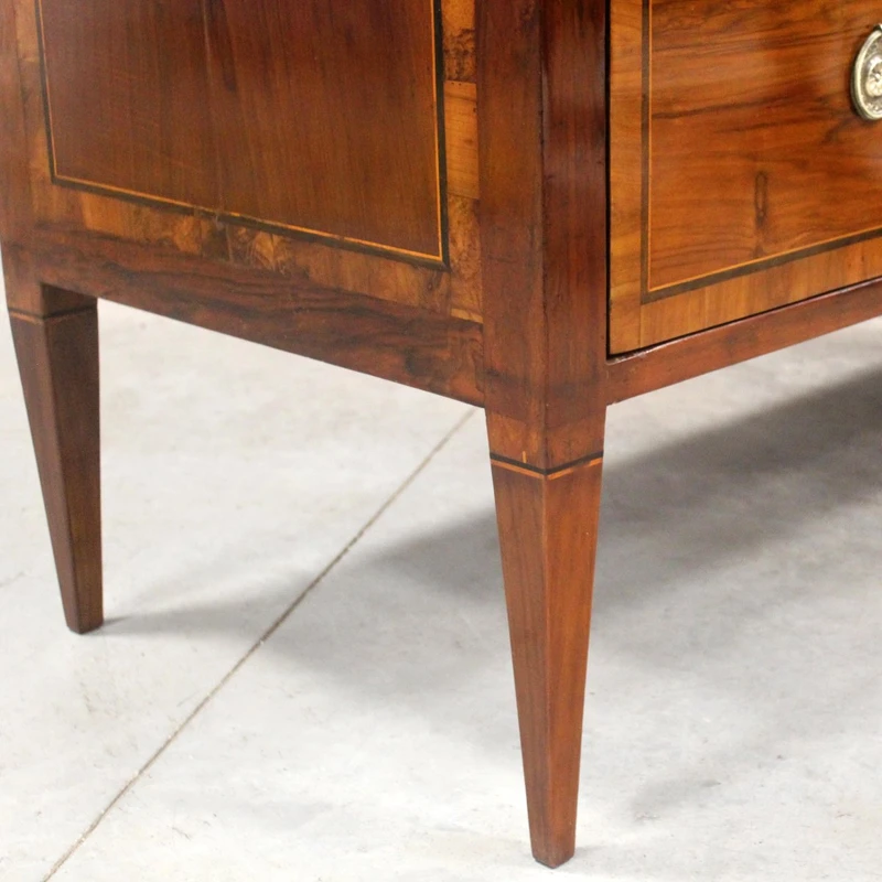 Antique Louis XVI-style chest of drawers in inlaid walnut, 18th century