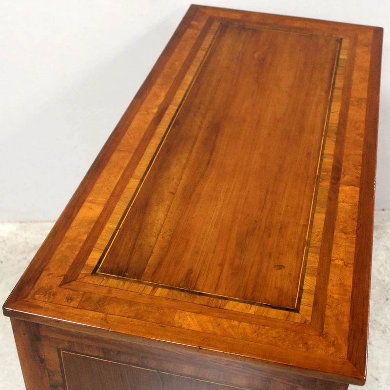 Antique Louis XVI-style chest of drawers in inlaid walnut, 18th century