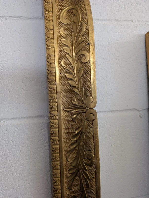 Cornice italiana in legno dorato – metà XIX secolo