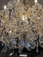 Large Maria Teresa 17-light crystal chandelier – First half of the 20th century
