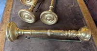 Quatre tringles à rideaux en bois tourné et doré – XIXe siècle