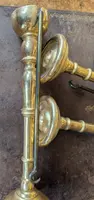 Quatre tringles à rideaux en bois tourné et doré – XIXe siècle